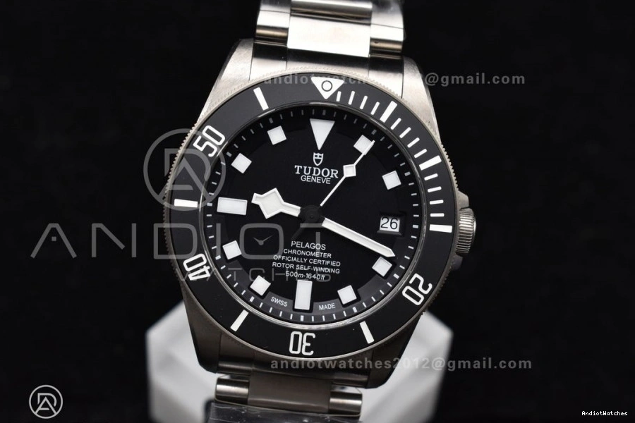1:1 525 Best Edition SportInspired ZF V A2824 Pelagos Titanium Bracelet On Black 0321